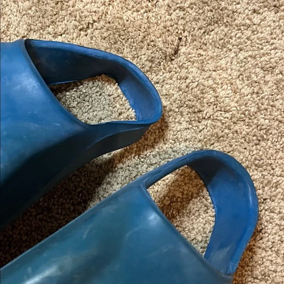 Churchill Makapuu Floating Fins - Picture 7 of 13